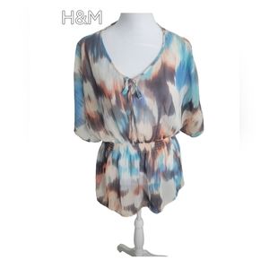 𝅺H&M Multicolor Peplum Short Sleeve Print Blouse Size 8